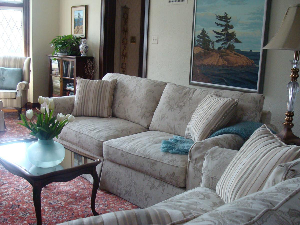 Robinsong Bed & Breakfast Thorold Exterior photo